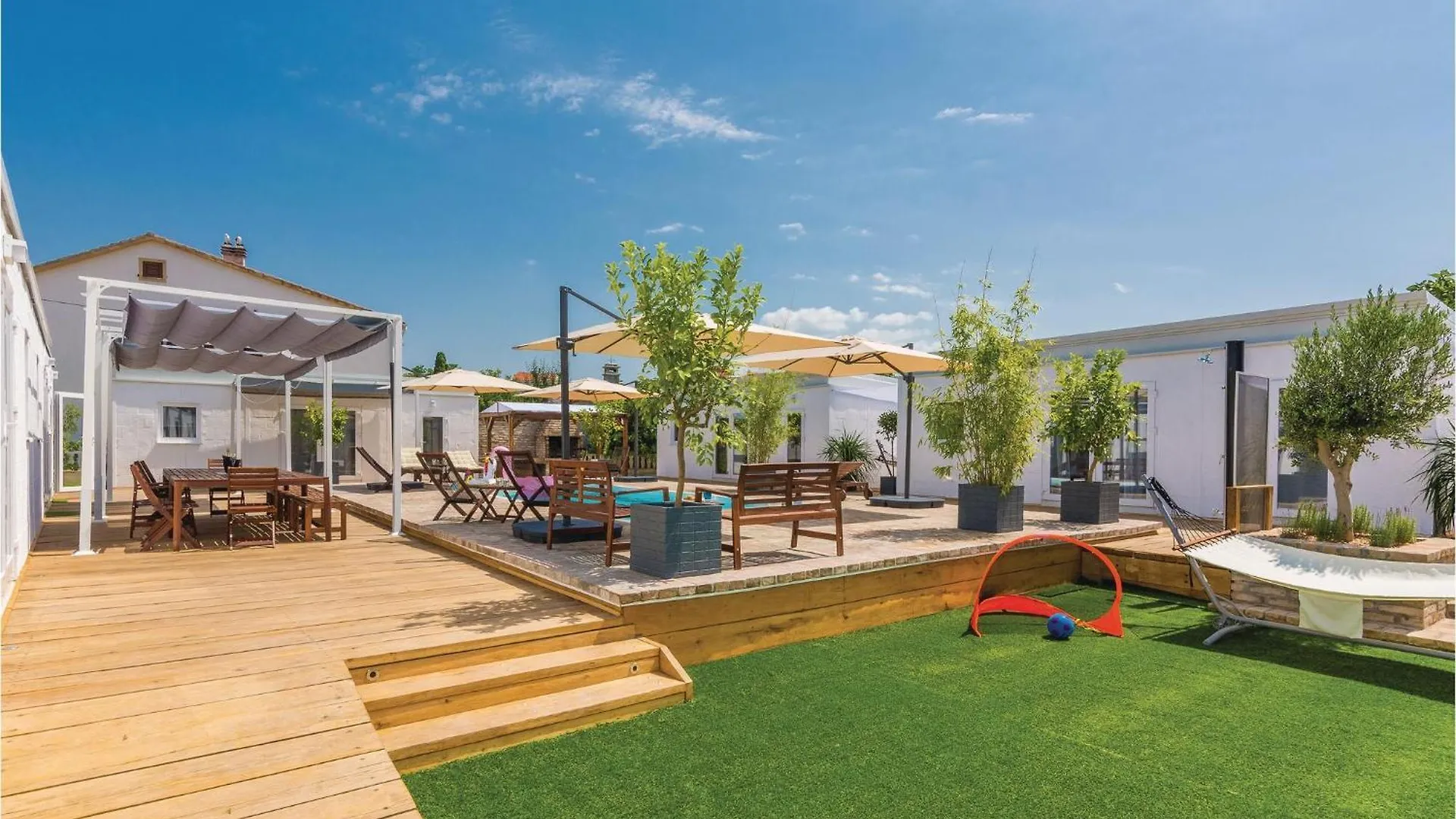 Pet Friendly Home In Petrcane With Wifi 0*,  Kroatien