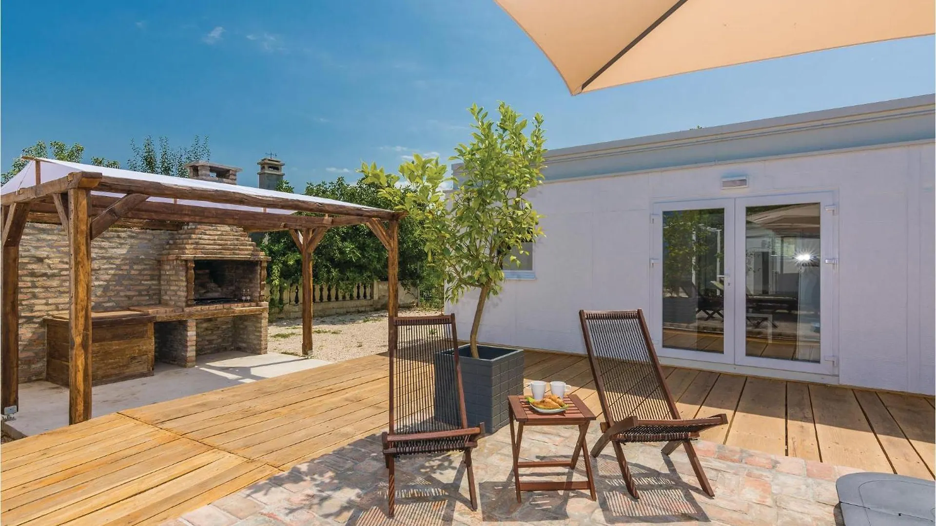 Pet Friendly Home In Petrcane With Wifi Prázdninový dům