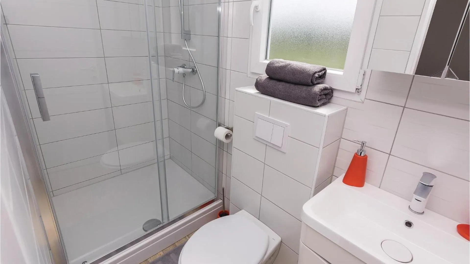 Ferienhaus Pet Friendly Home In Petrcane With Wifi